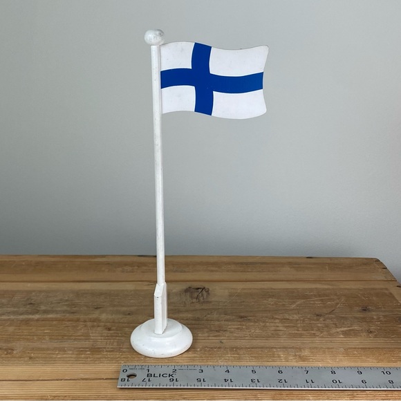 Vintage Wooden Table Flag Display Flag Pole - Finland Finnish White & Blue - Picture 10 of 10